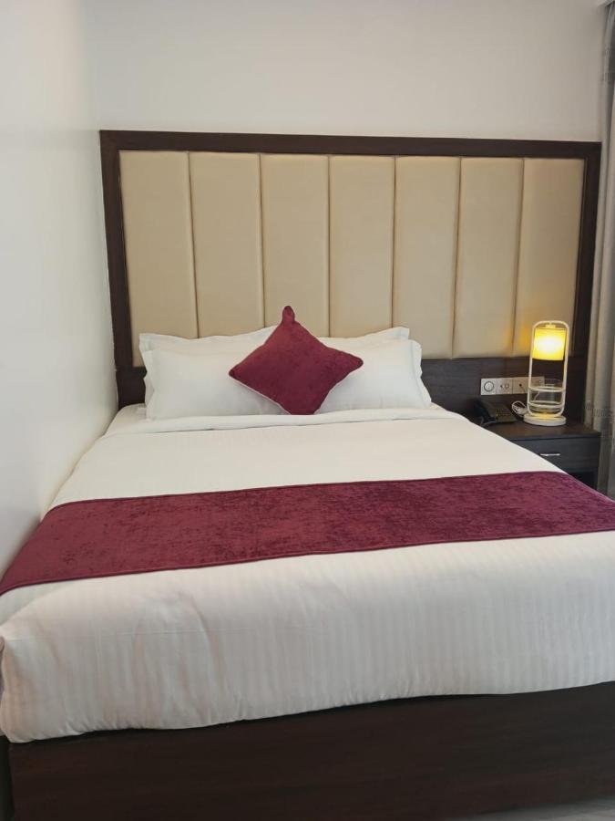 Shada Pathor Hotel & Resort Companiganj Eksteriør billede