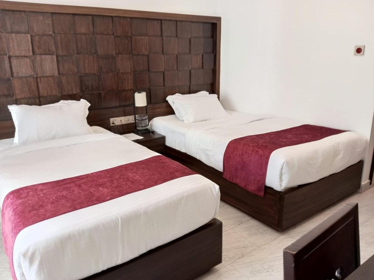 Shada Pathor Hotel & Resort Companiganj Eksteriør billede
